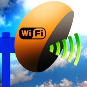 Orelhões ganham conexão wi-fi