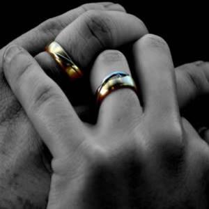 Por que se usa a aliança de casamento na mão esquerda?