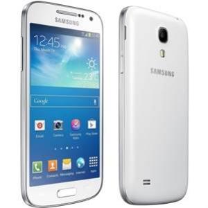 Samsung Galaxy S4 mini é compacto e aceita dois chips