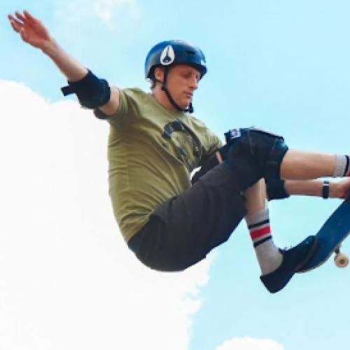 Curiosidades e fatos sobre Tony Hawk, a lenda do skate