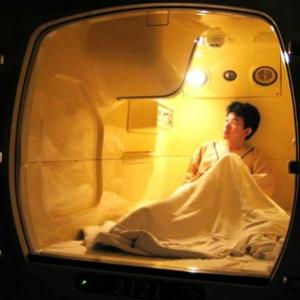 Hotel cápsula: resposta do Japão à falta de espaço