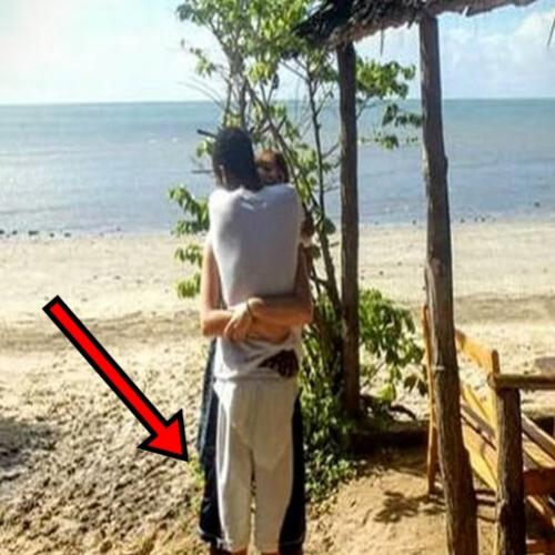 Foto de casal intriga internautas, veja o porquê 