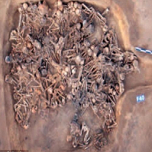 Arqueólogos encontram quase 100 corpos deformados datada com 5000 anos