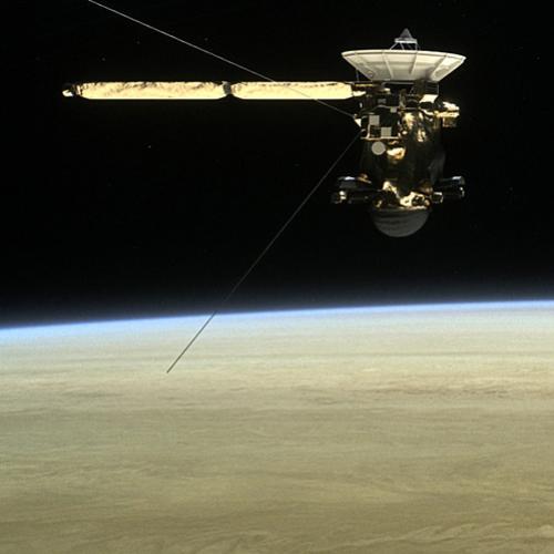 Cassini inicia órbitas finais em torno de Saturno, e prepara despedida
