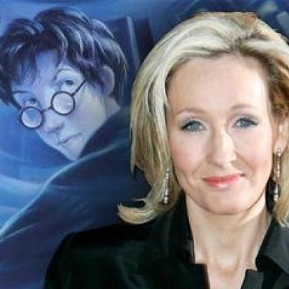 4 teorias da conspiração sobre Harry Potter envolvendo sua autora