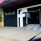 Facebook vira casa noturna no Brasil
