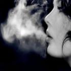 Mulheres poderosas fumam mais