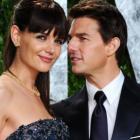 Tom Cruise implora para Katie Holmes passar aniversário com ele