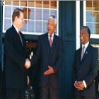Google conta a história de Nelson Mandela