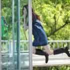 Japonesa faz sucesso com seu poder de levitação