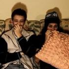 Assistindo filmes triste com os amigos