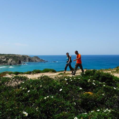 Cinco trilhas para se aventurar no Alentejo, em Portugal
