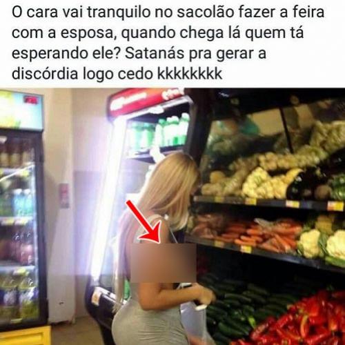 Enquanto isso em um sacolão...