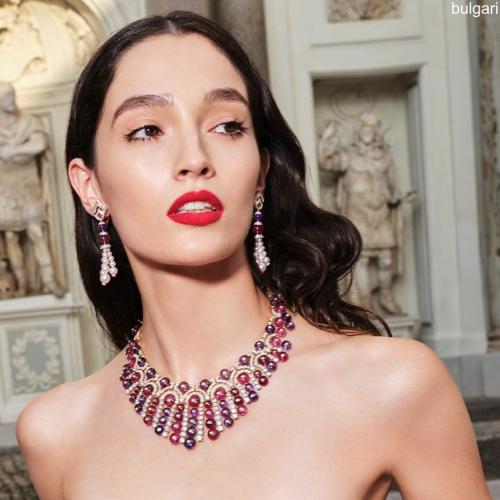 A cara da riqueza! Alta joalheria da Bulgari inspirada em Roma