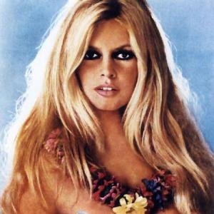 Brigitte Bardot: Imagens e frases famosas