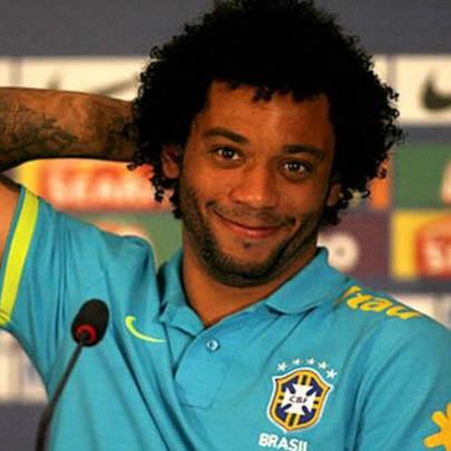 As melhores zoações do gol contra do Marcelo