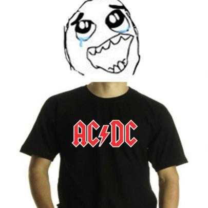 Mãe, compra uma camiseta do AC/DC?