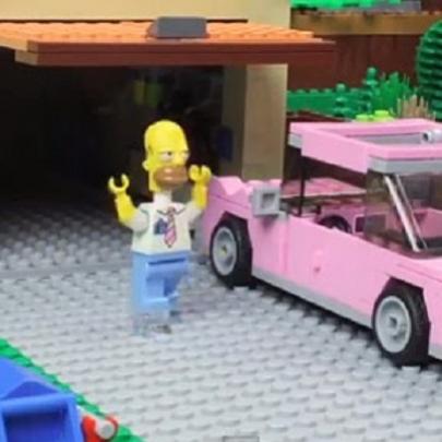 Simpsons + Uma aventura LEGO