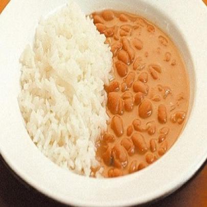 Por que comer arroz e feijão?