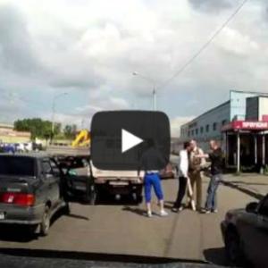 Como são resolvidas as brigas de trânsito na Rússia