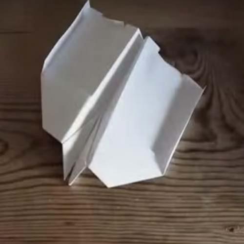 Tutorial de como fazer um avião de papel voar para sempre