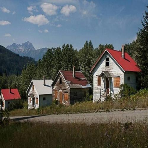 Turismo em Cidades Abandonadas no Canadá