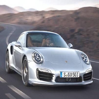 Porsche promete 911, Panamera e Cayenne mais potentes