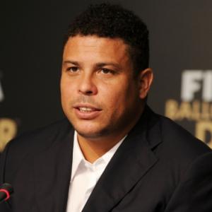 Ronaldo tem relação problemática com pai de Luan Santana