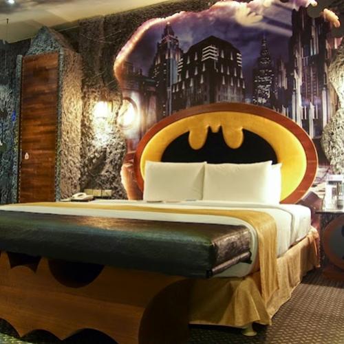 Que tal se hospedar hotel temático inspirado no Batman?