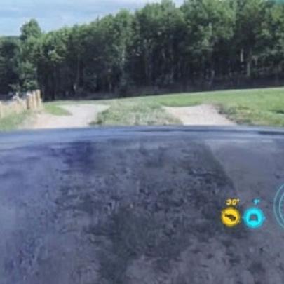 Conheça o incrível capô transparente da Land Rover (com video)