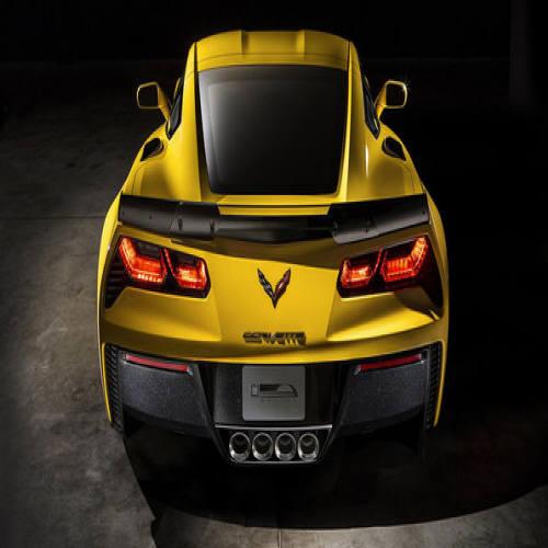 Confira o bólido espetacular: Corvette 2015