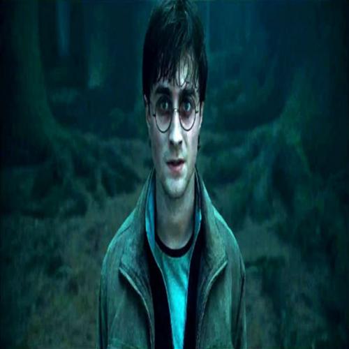 Harry Potter está de volta e mostra seus primeiros cabelos brancos