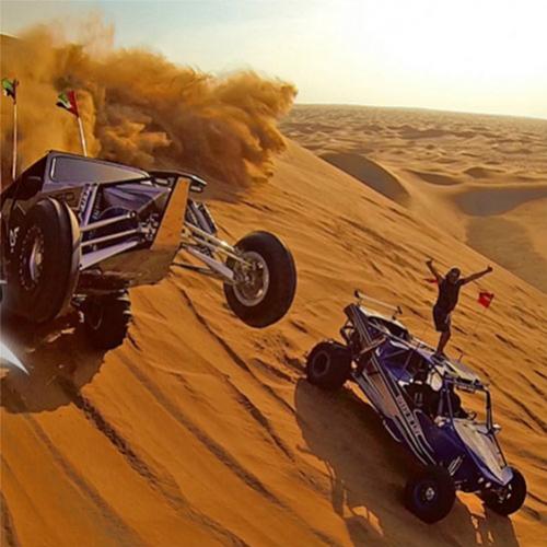 Rally de buggys no deserto