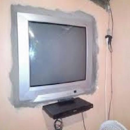 TV tela plana de pobre!