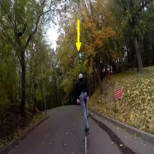 Ucraniano desce estrada de forma alucinante com a sua bicicleta…