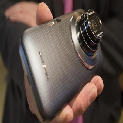 Galaxy K Zoom – O novo smartphone para fotos da Samsung