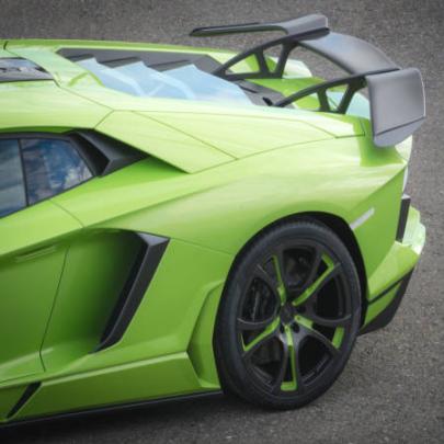 FAB Design SPIDRON baseado no Lamborghini Aventador