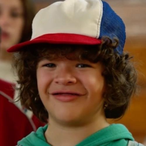 O brasileiro que é a cara do personagem Dustin de ‘Stranger Things’