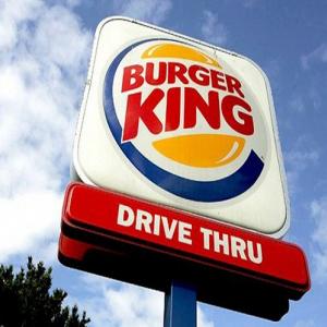 Burger King altera fornecimento de ovos e carne de porco.
