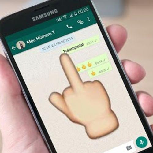 Como ativar o emoticon do Dedo no Meio do WhatsApp
