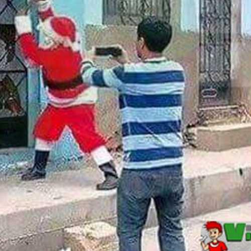 Papai Noel tem que terminar o seu trabalho