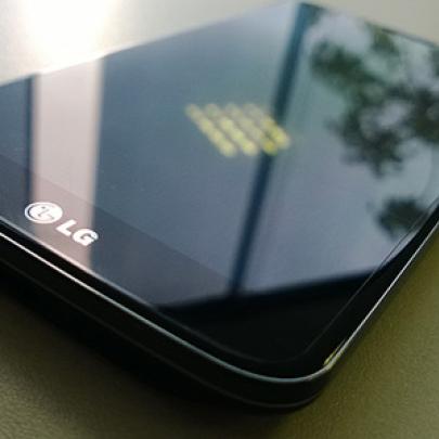 LG G2: conheça o smartphone do ano