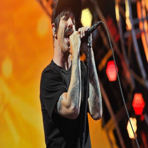 Anthony Kiedis, do RHCP, diz que nunca fará uma música com Dave Grohl
