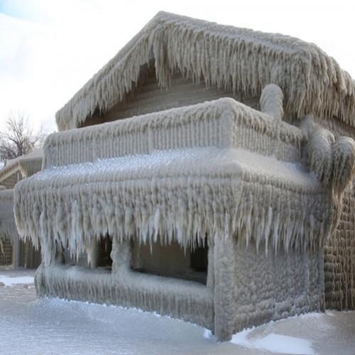 As Estranhas casas congeladas do Lago Erie em Nova York