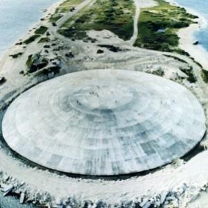 Domo de Runit - a lata de lixo radioativa no atol de Enewetak