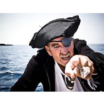 Você sabe por que os piratas usavam tapa-olho? Não é por falta do olho