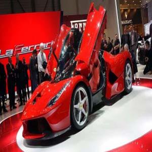 La Ferrari é apresentada no Salão de Genebra