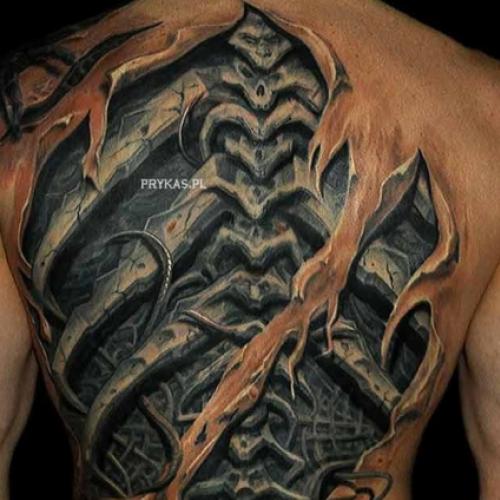 TOP 5 - Tatuagens Horripilantes em 3D #3