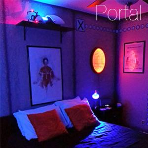 Gamer cria um quarto incrível baseado no tema do jogo ‘Portal’