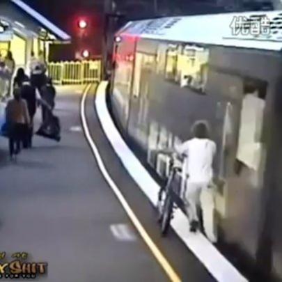 Bêbado cai nos trilhos quando trem passa